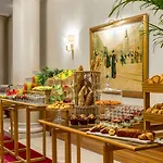 Marriott Champs Elysees Hotel Paris
