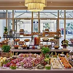 Marriott Champs Elysees 5*