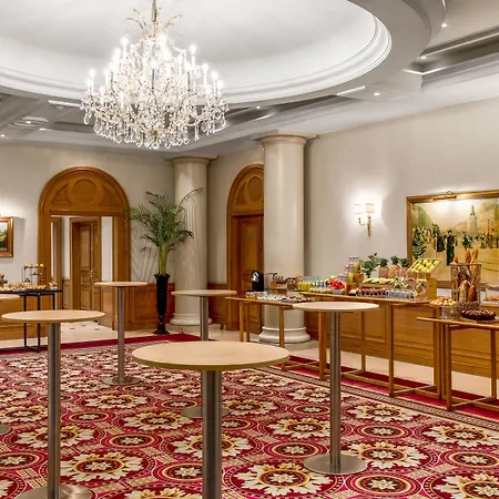 Marriott Champs Elysees 5* Parigi