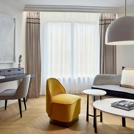 Marriott Champs Elysees 5* Parigi