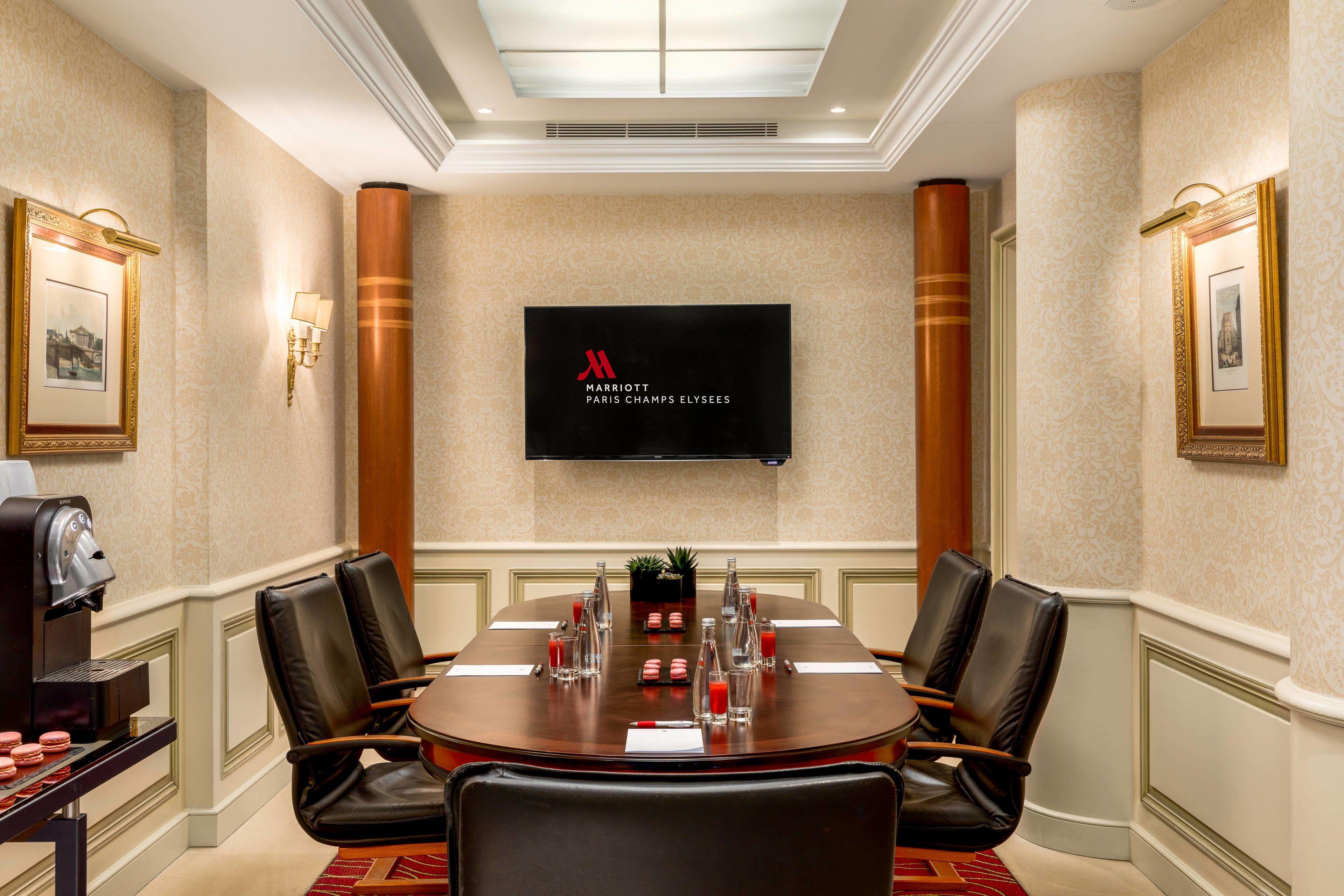 Marriott Champs Elysees Hotel