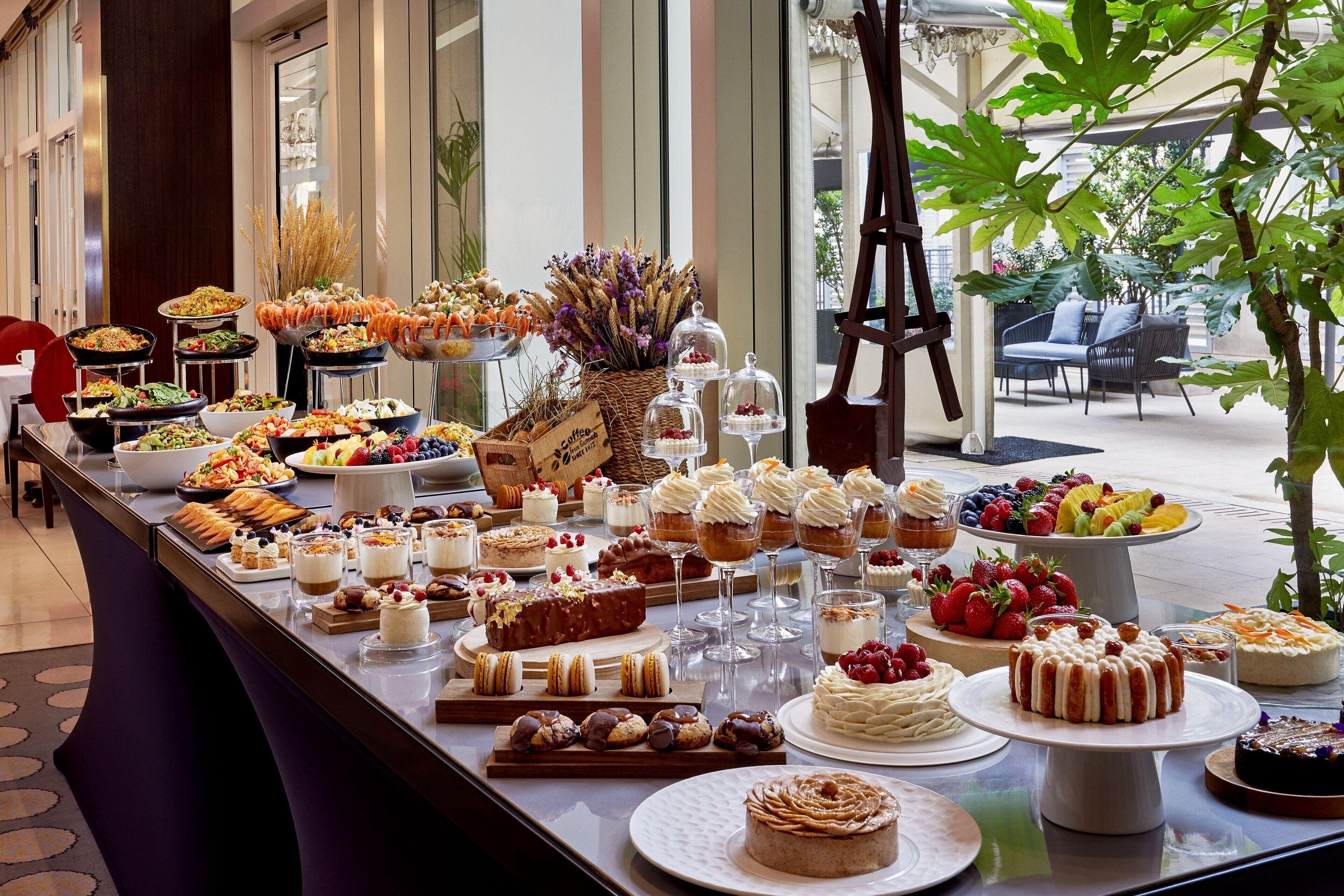 Marriott Champs Elysees Hotel