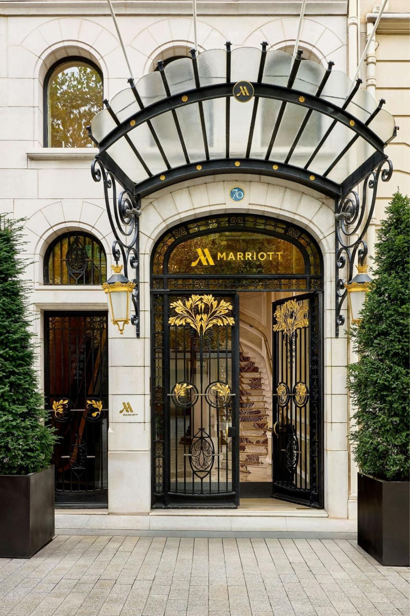 Marriott Champs Elysees Hotel