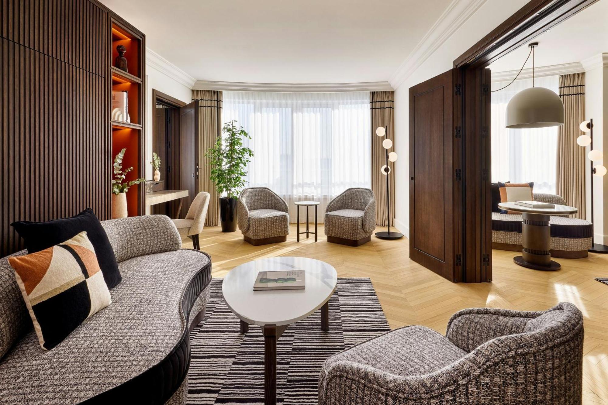 Marriott Champs Elysees Hotel 5*