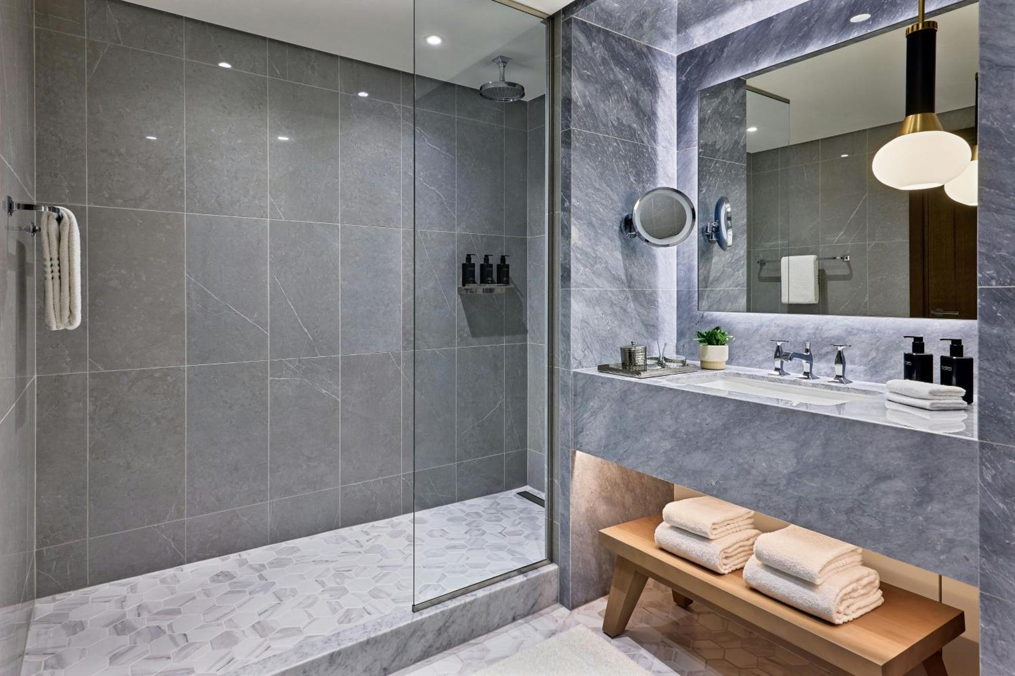 Marriott Champs Elysees 5*