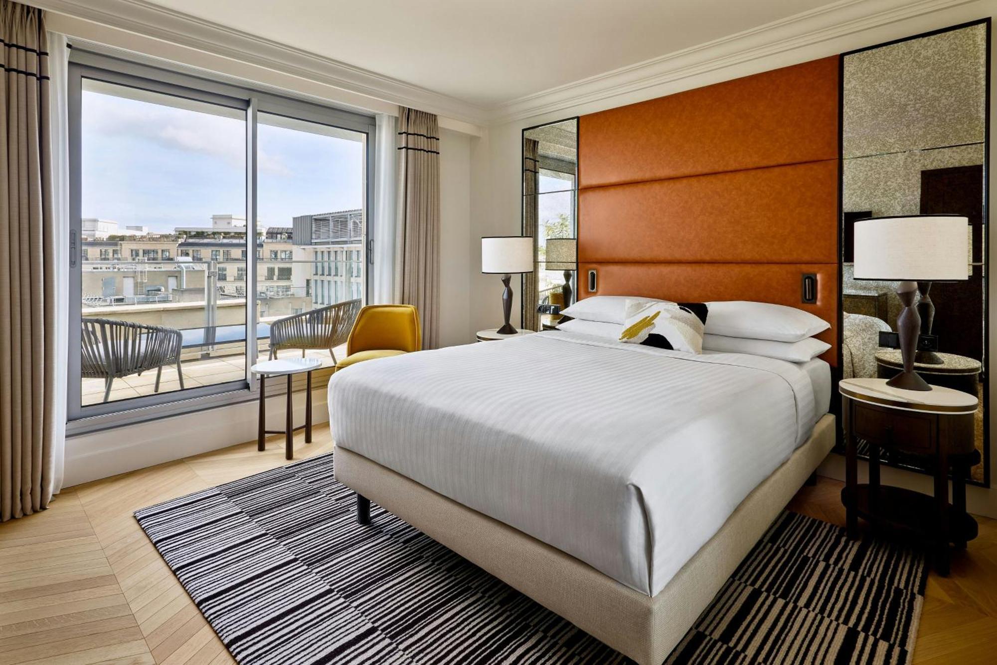 Hotel Marriott Champs Elysees 5*