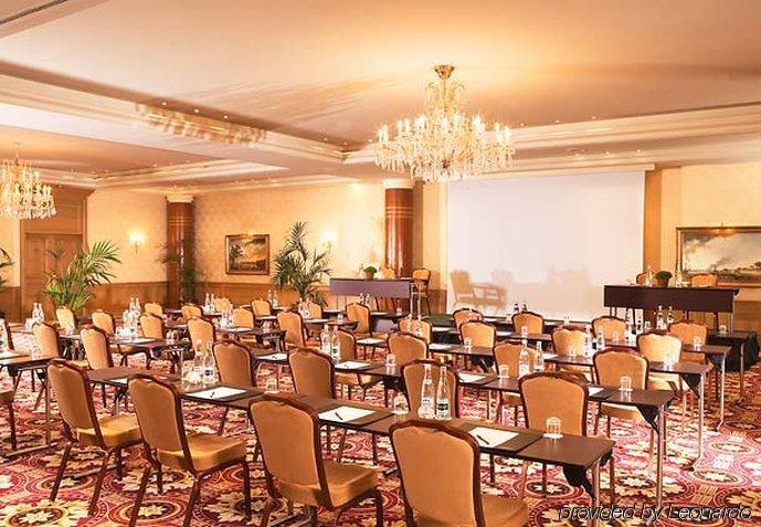 Marriott Champs Elysees 5* Parigi